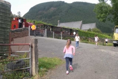 …which enables the girls to at least keep pace with the train!