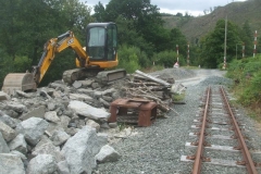 Tuesday, 16.8.2022. ... while more material comes from the New Dyfi Bridge site, plus a machine to sort through the material and load the dumper ...
