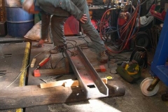 Soon, the buffer beam is set up to weld the coupling hook in position …