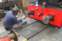 Monday, 26.8.2019. With a bit of time to spare while No. 7 is raising steam, Sam has a go at “quartering” No. 7’s buffers.