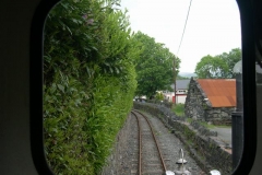 … which enables No. 6 to take the Heritage Waggons back up to Corris …