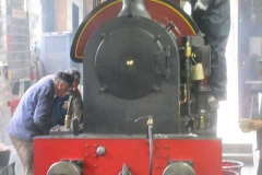… as a “Railway for a Day” crew prepare No. 7 (under supervision) …