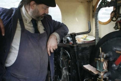 With a jacket potato in the smoke box, Andrew watches over his spam slices cooking on the oil can shelf! (He and Trefor enjoyed bacon & eggs on the shovel on both Saturday and Sunday).