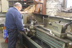 ... and Ian has been boring parts to fit shafts previously prepared by Bob and Chris ...
