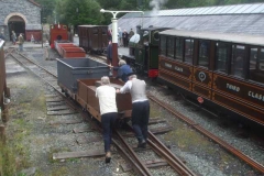... but they want the composition re-arranged, so it is down to hand shunting!
