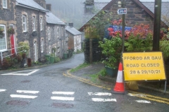 Tuesday, 26.10.2021. Yesterday, signs appeared to advise of the closure of Minffordd Street, Corris for filming purposes ...
